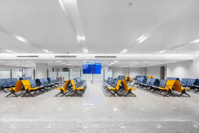 airport chairs